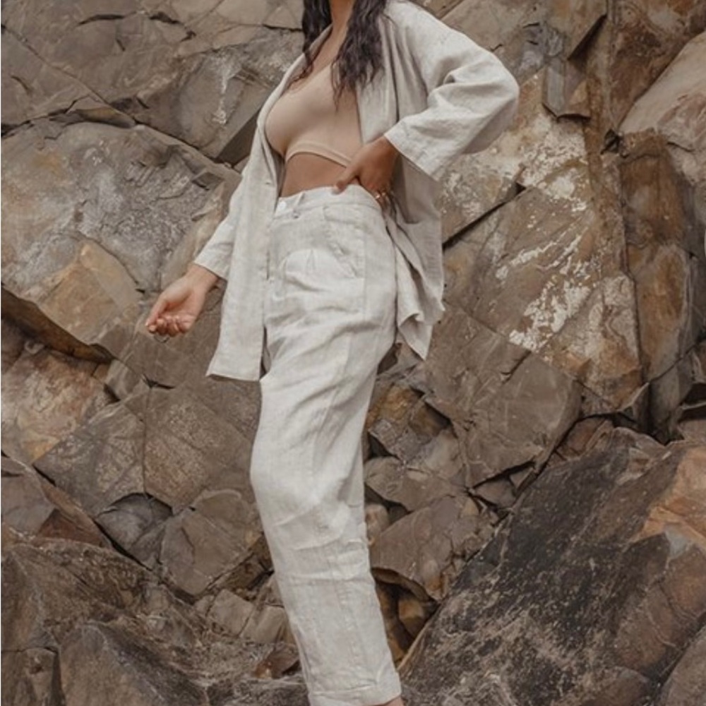 Esby, pleated linen pants